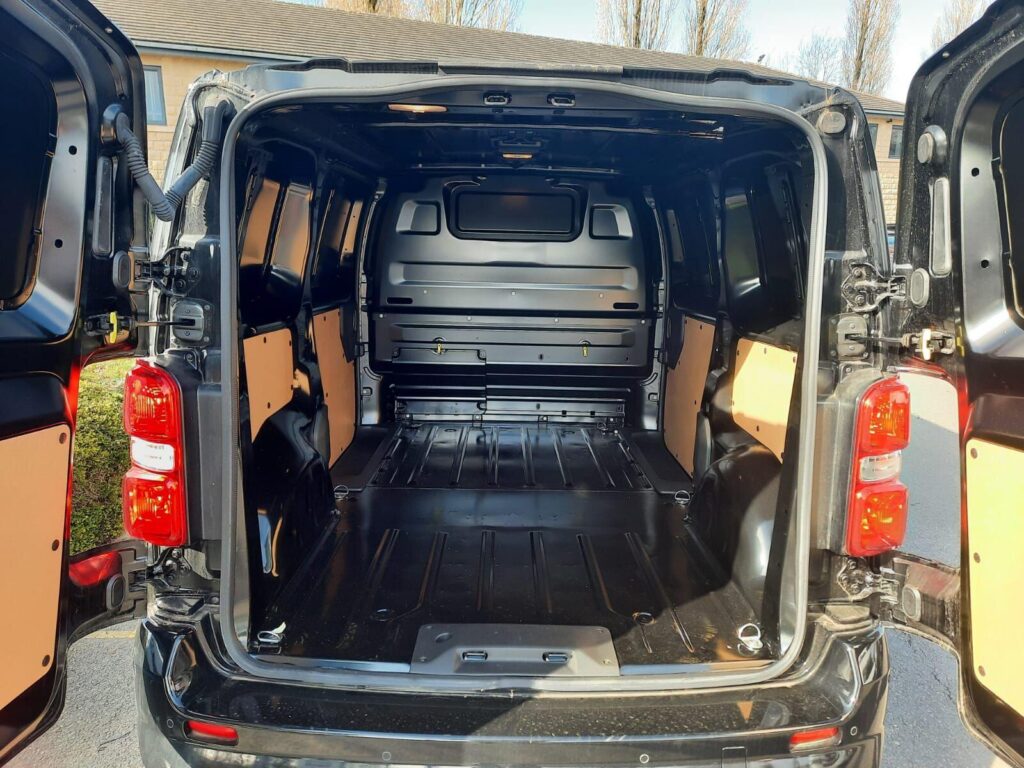 Fiat Scudo 2.0 BlueHDi Onyx Panel Van 6dr Diesel Manual SWB Euro 6 (145 ps)