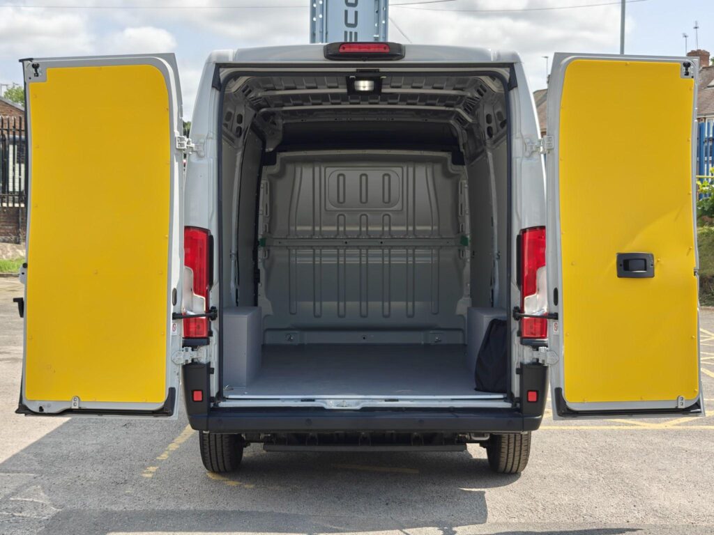 Fiat E-Ducato 35 79kWh eTecnico Auto MWB H2 5dr (11kW Charger)