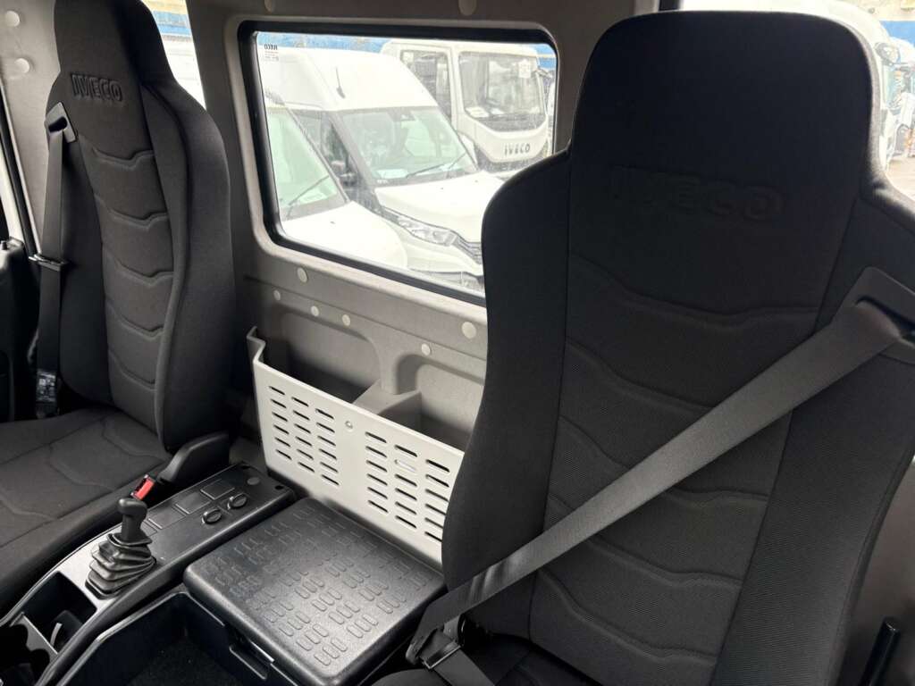 IVECO Eurocargo 18t 250hp