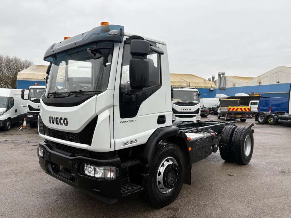 IVECO Eurocargo 18t 250hp