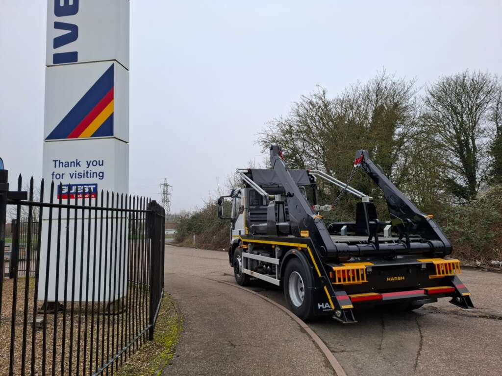 IVECO Eurocargo 18t 250hp Skiploader