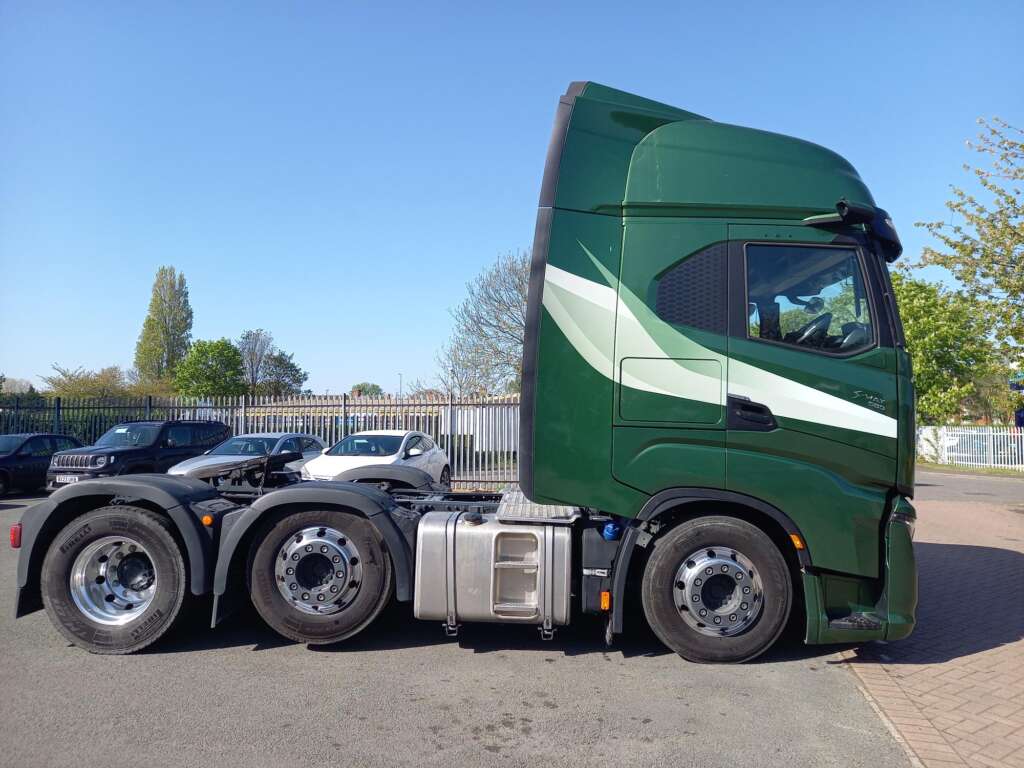 IVECO S-WAY MY24 AS440S58 TX/FP 580HP 6X2 FULL AIR SUSPENSION