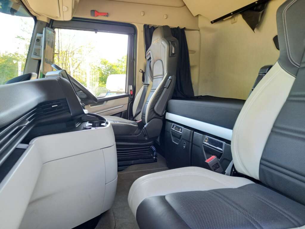 IVECO S-WAY MY24 AS440S58 TX/FP 580HP 6X2 FULL AIR SUSPENSION