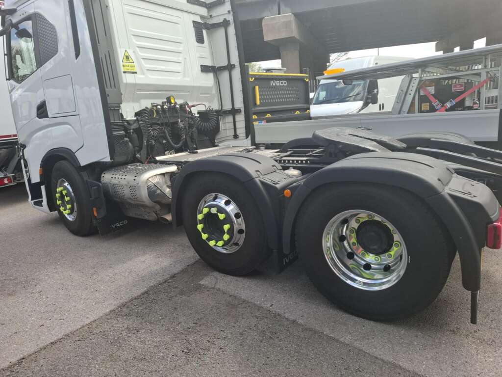 MY24 IVECO S-WAY AS440S58 TX/FP 580HP 6×2 Full Air Suspension