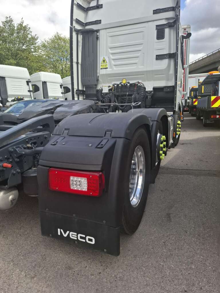MY24 IVECO S-WAY AS440S58 TX/FP 580HP 6×2 Full Air Suspension