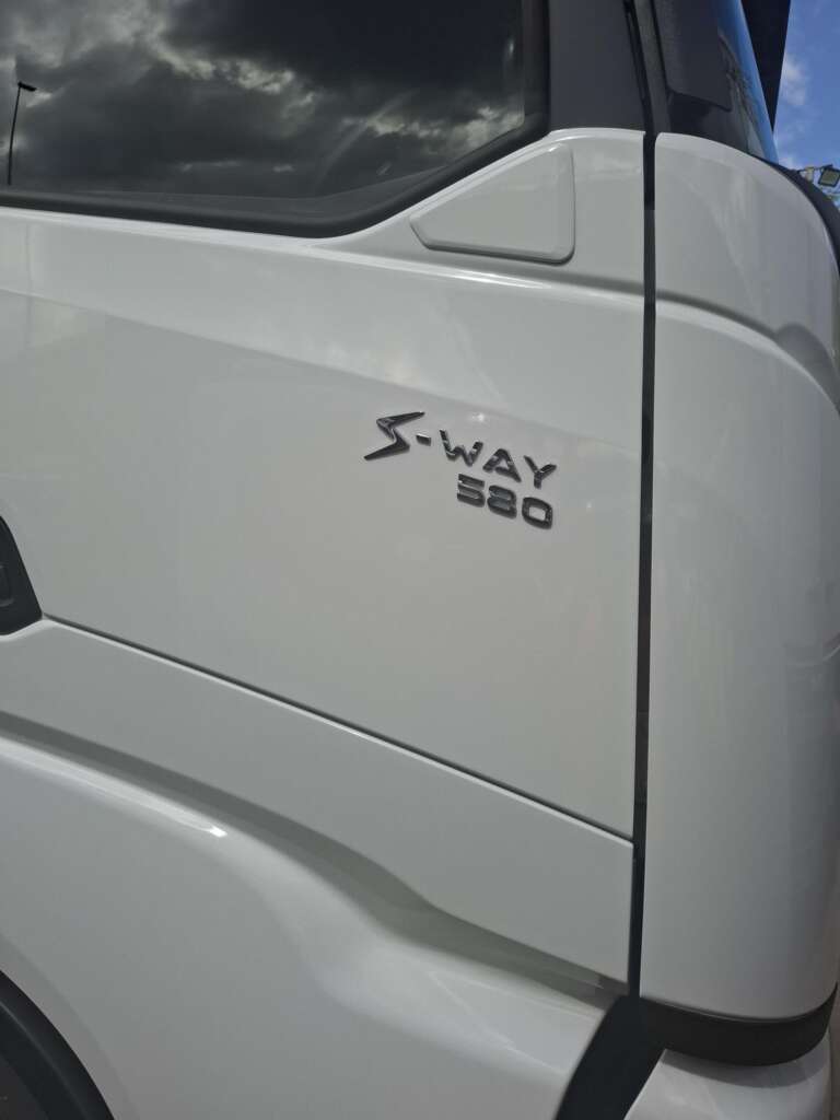 MY24 IVECO S-WAY AS440S58 TX/FP 580HP 6×2 Full Air Suspension