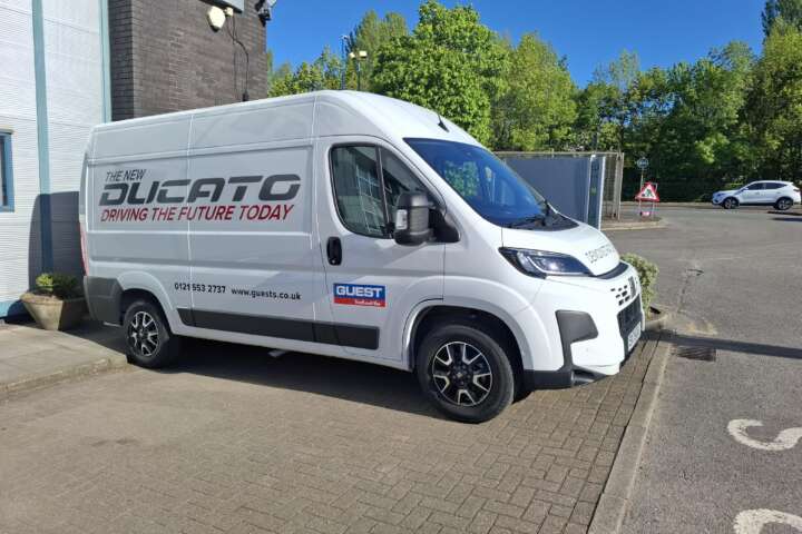 Our used FIAT DUCATO PRIMO 35 L2H2 MULTIJET 140HP S/S 6 SPEED MANUAL from Guest Truck and Van, call our sales team for more details.