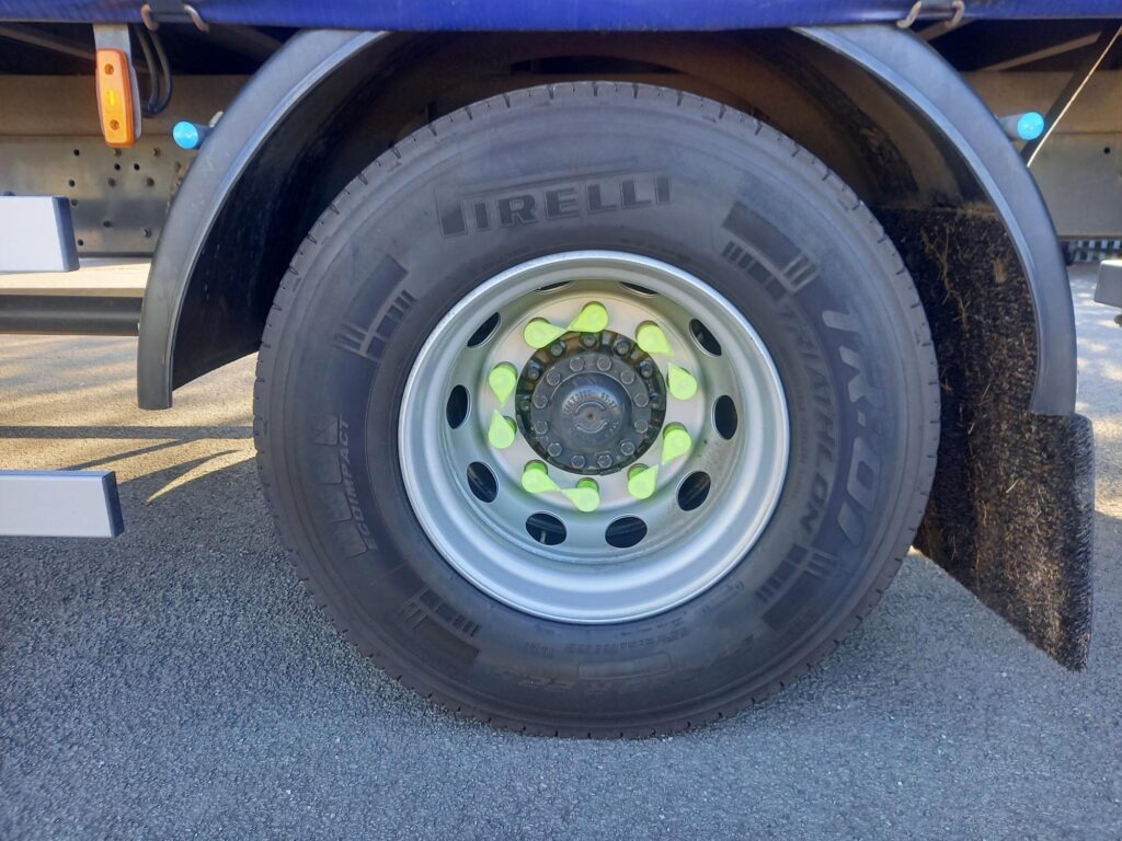 Iveco Eurocargo ML18E25 250HP 28ft Curtainside & Taillift