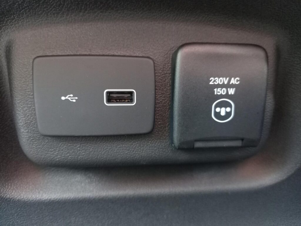 Fiat Ducato 2.2 MultijetIII 3.5t Primo Panel Van 5dr Diesel Manual L2 H2 Euro 6 (s/s) (140 ps)