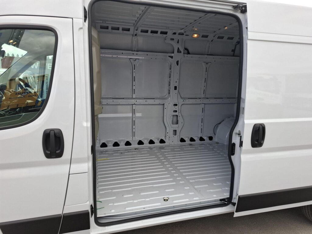 Fiat Ducato 2.2 MultijetIII 35 Primo Panel Van 5dr Diesel Manual L3 H2 Euro 6 (s/s) (140 ps)