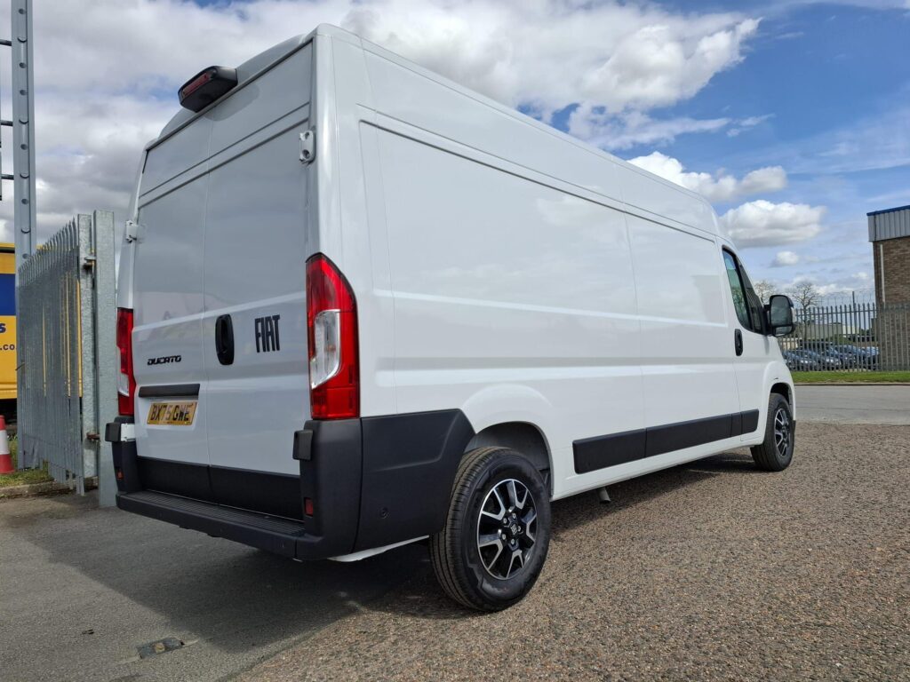 Fiat Ducato 2.2 MultijetIII 35 Primo Panel Van 5dr Diesel Manual L3 H2 Euro 6 (s/s) (140 ps)