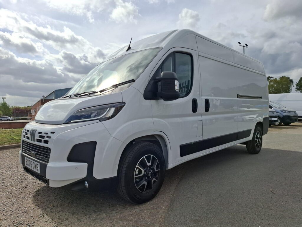 Fiat Ducato 2.2 MultijetIII 35 Primo Panel Van 5dr Diesel Manual L3 H2 Euro 6 (s/s) (140 ps)
