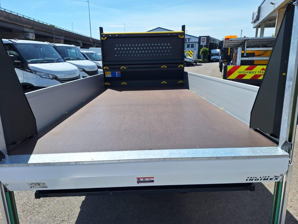 Iveco Daily 35C14H 4.2m Dropside Tail-Lift