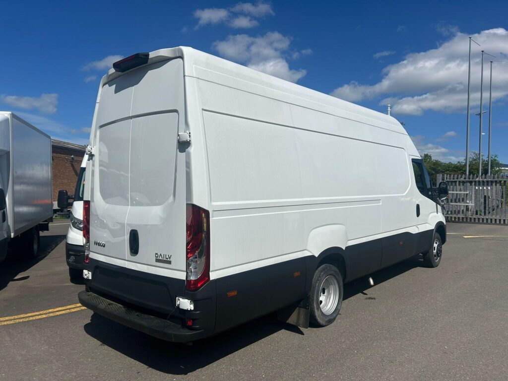 Iveco Daily 50C18HA8/PV Hi-Matic 18m³