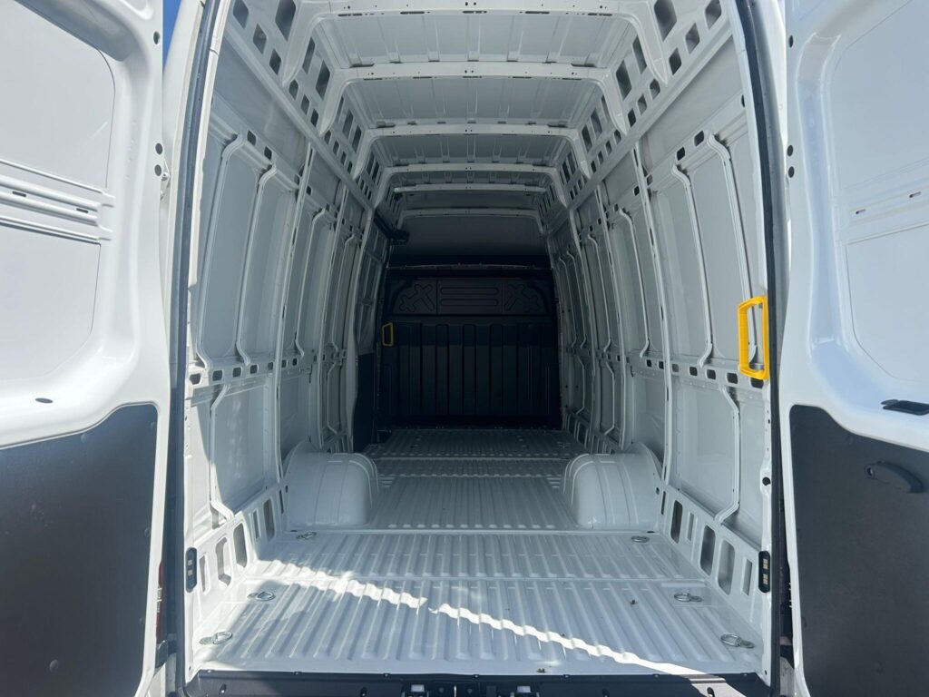 Iveco Daily 50C18HA8/PV Hi-Matic 18m³