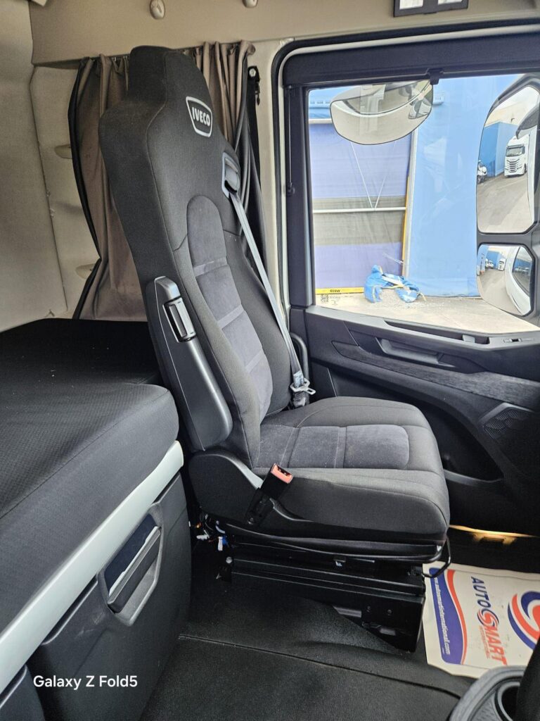Iveco S-WAY AS440S53 TX/FP 530 HP 6X2 FULL AIR SUSPENSION