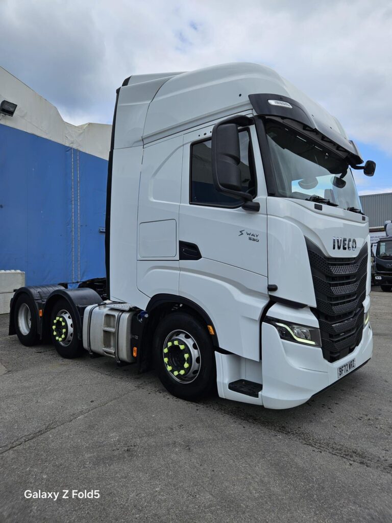 Iveco S-WAY AS440S53 TX/FP 530 HP 6X2 FULL AIR SUSPENSION