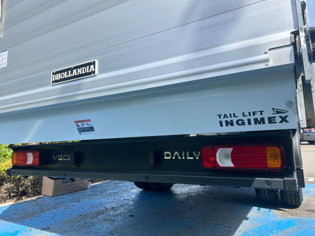 Iveco Daily 35C16HA8 Hi-Matic Luton Tail Lift