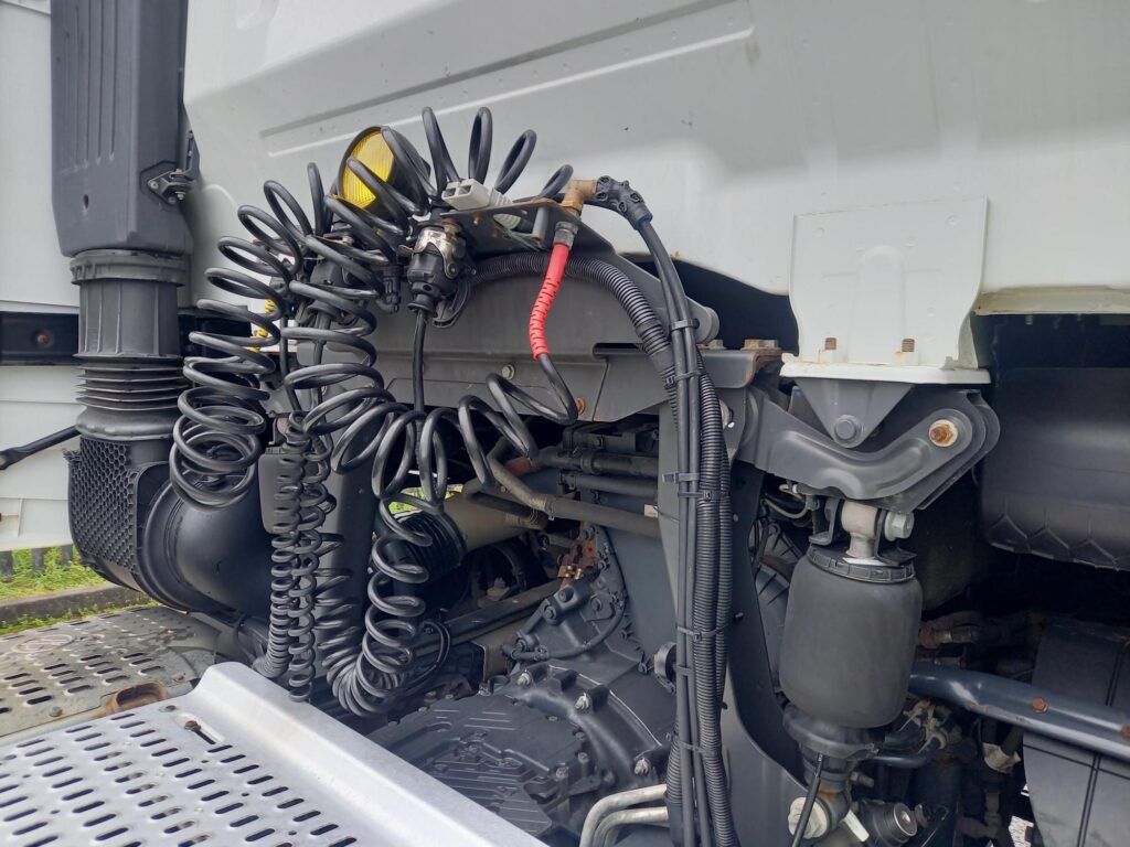 Iveco S-WAY AS440S46TX/P 460hp 6×2