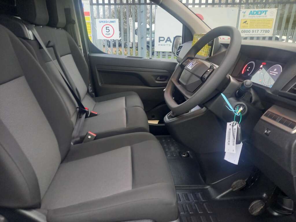 Fiat Scudo 1.5 Multijet Panel Van 6dr Diesel Manual L2 Euro 6 (s/s) (120 ps)