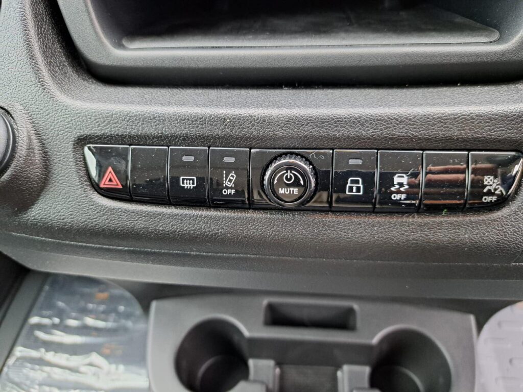Fiat Ducato L4 H2 2.2 180 Auto