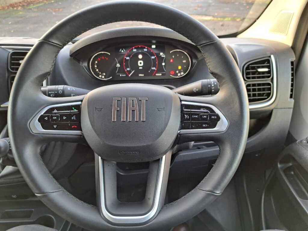 Fiat Ducato L4 H2 2.2 180 Auto