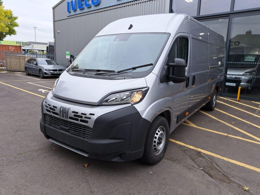 Fiat Ducato L4 H2 2.2 180 Auto