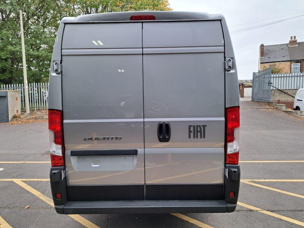 Fiat Ducato L4 H2 2.2 180 Auto