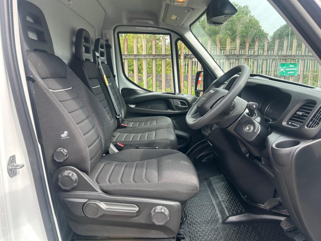 Iveco Daily 35C14H Ingimex Dropside with Tail Lift