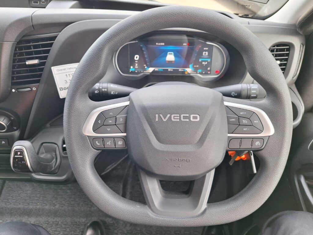 Iveco Daily 72C18H BWS Box with Tail Lift