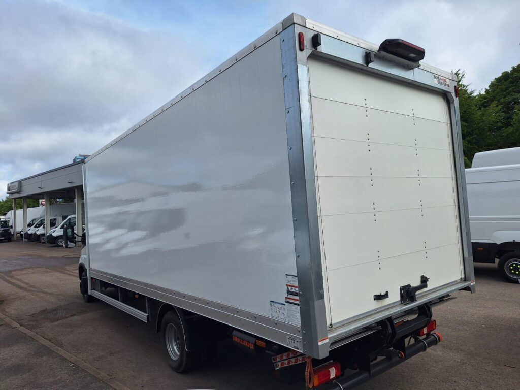 Iveco Daily 72C18H BWS Box with Tail Lift