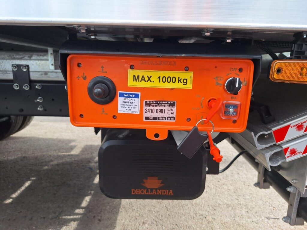 Iveco Daily 72C18H BWS Box with Tail Lift