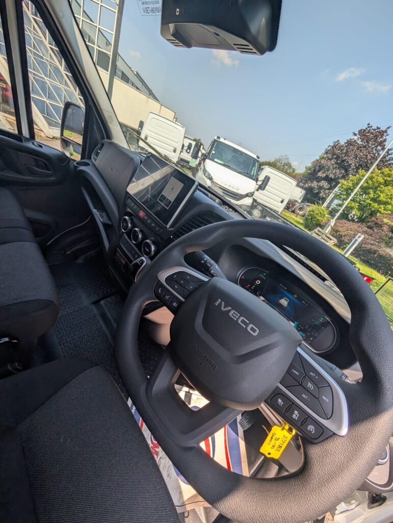 Iveco Daily 50C18HA8/P 4350mm Chassis Cab
