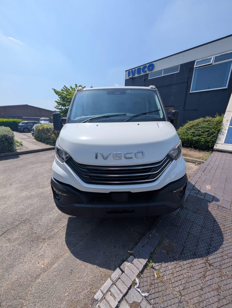 Iveco Daily 50C18HA8/P 4350mm Chassis Cab