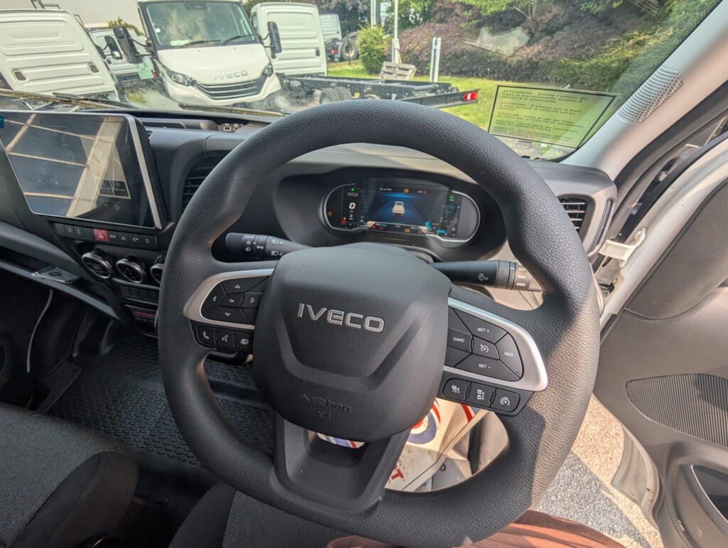 Iveco Daily 50C18HA8/P 4350mm Chassis Cab