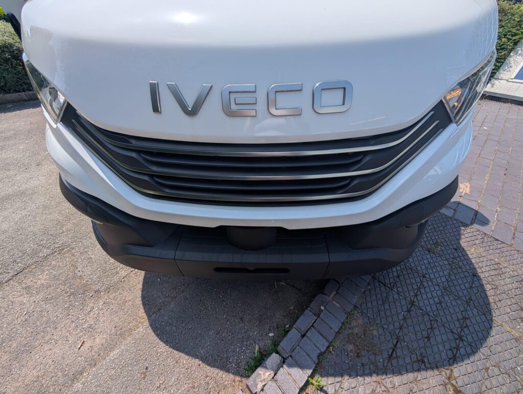 Iveco Daily 50C18HA8/P 4350mm Chassis Cab