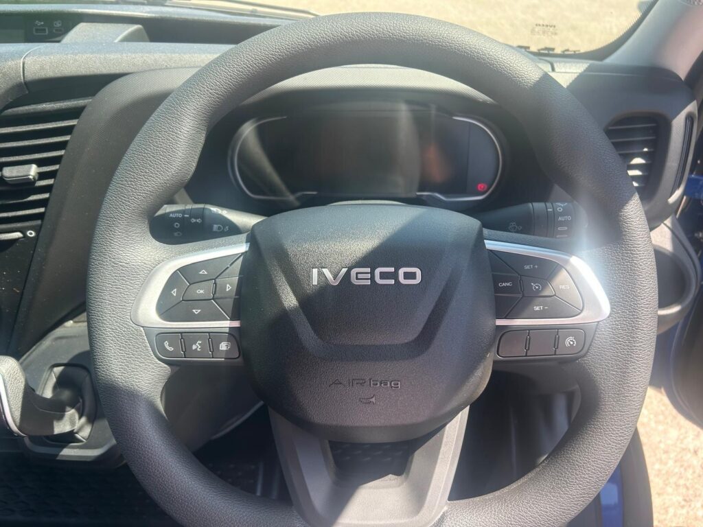 Iveco Daily 35S21HA8V Auto High Roof 12m³