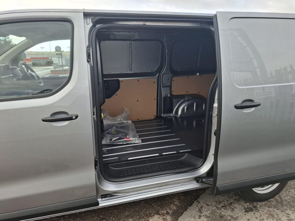 Fiat Scudo 1.5 Multijet Panel Van 6dr Diesel Manual L2 Euro 6 (s/s) (120 ps)