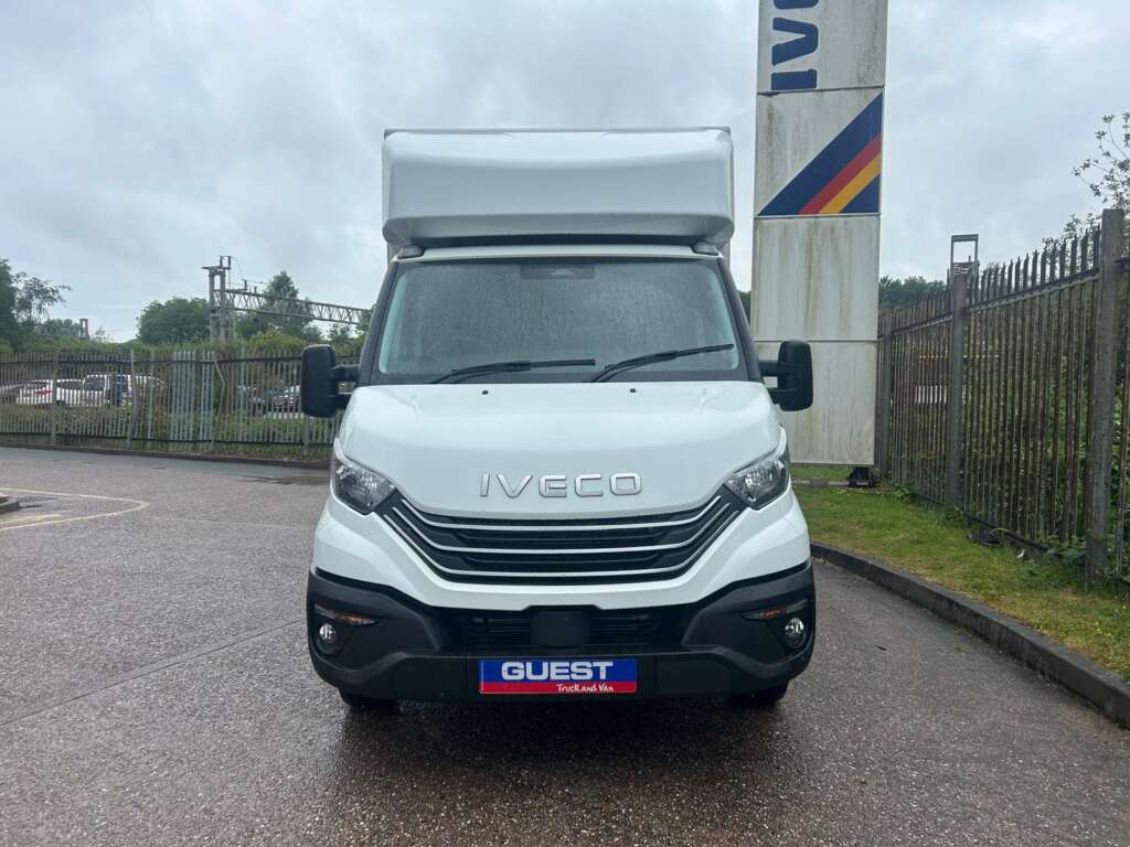Iveco Daily 35C16HA8 Hi-Matic Luton Tail Lift
