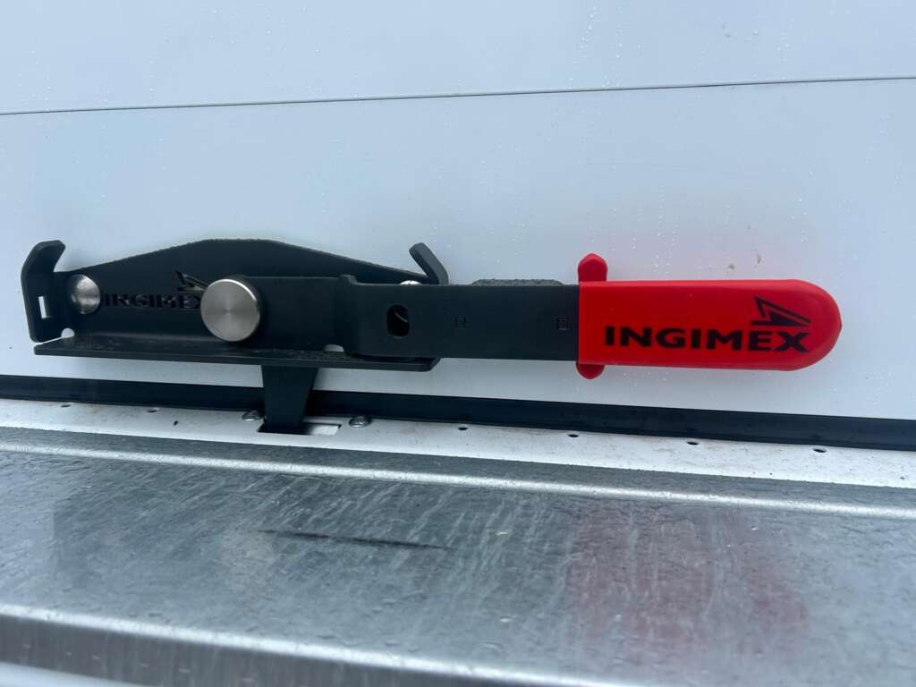 Iveco Daily 35C16HA8 Hi-Matic Luton Tail Lift