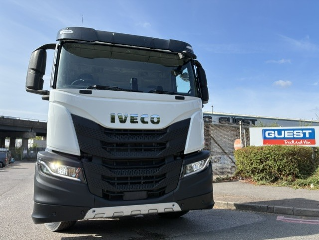 IVECO S-WAY Rigid AD260S42Y/PS