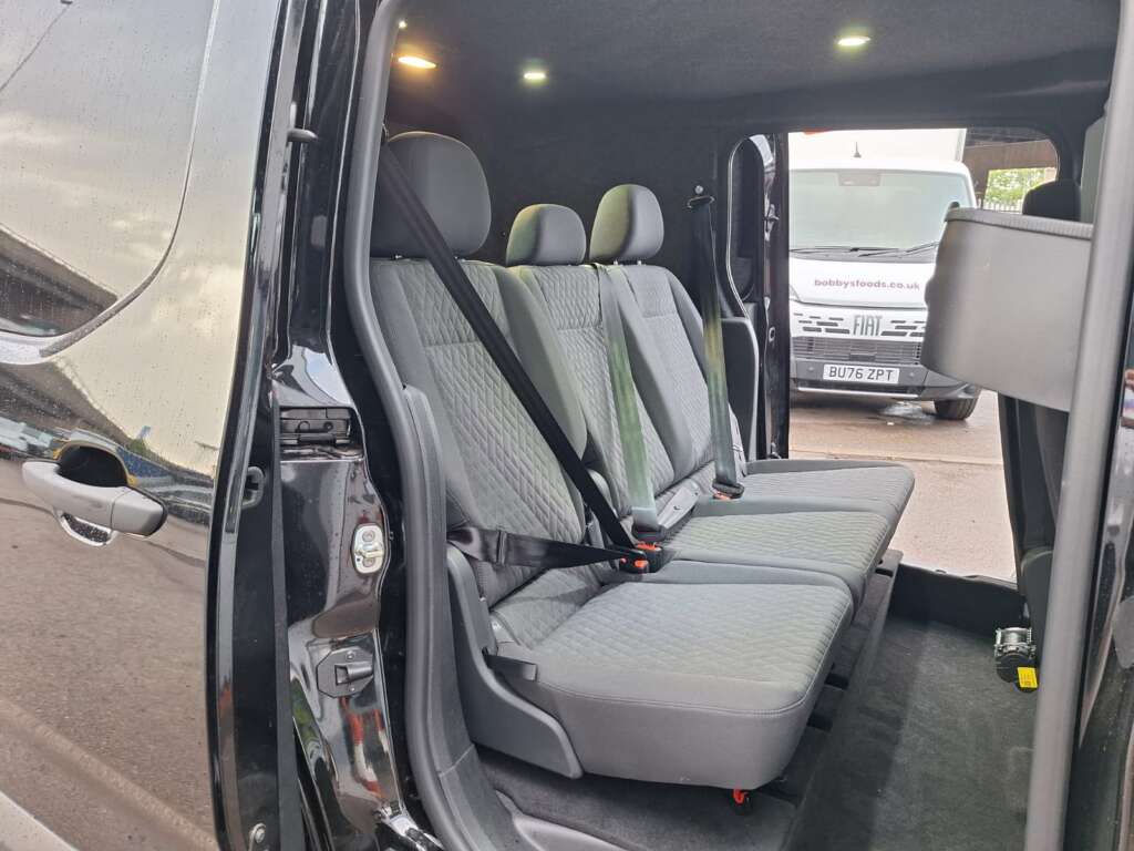Fiat Doblo SWB 1.5 Diesel Multijet 100hp Crew Van Conversion