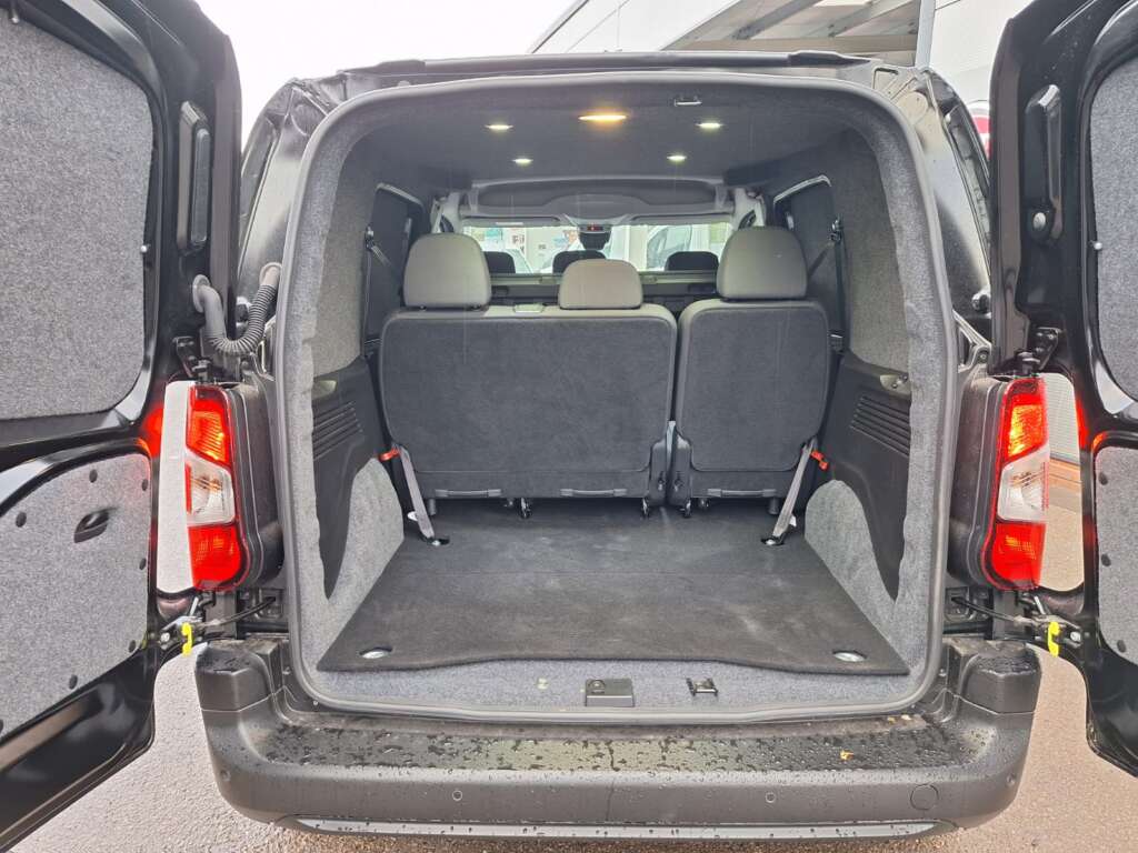 Fiat Doblo SWB 1.5 Diesel Multijet 100hp Crew Van Conversion