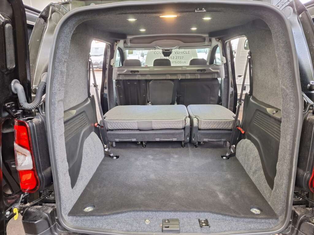 Fiat Doblo SWB 1.5 Diesel Multijet 100hp Crew Van Conversion
