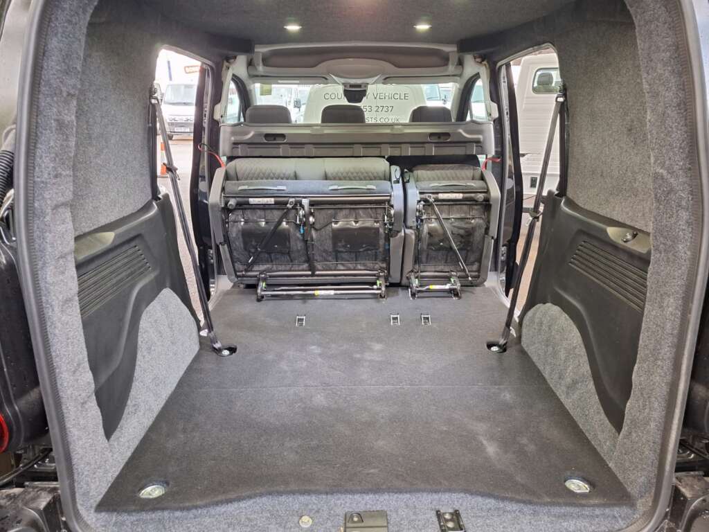 Fiat Doblo SWB 1.5 Diesel Multijet 100hp Crew Van Conversion