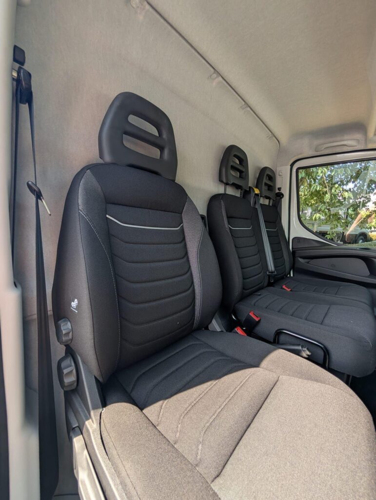 Iveco Daily 35S16 12Cu Van 156HP