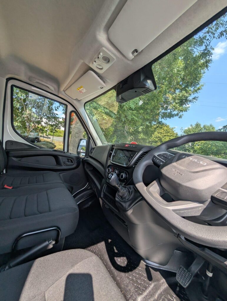 Iveco Daily 35S16 12Cu Van 156HP