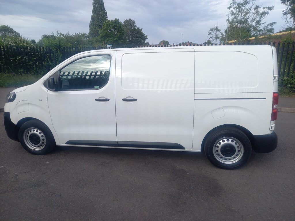 Fiat E-Scudo 75kWh Tecnico Auto SWB 6dr (7kW Charger)