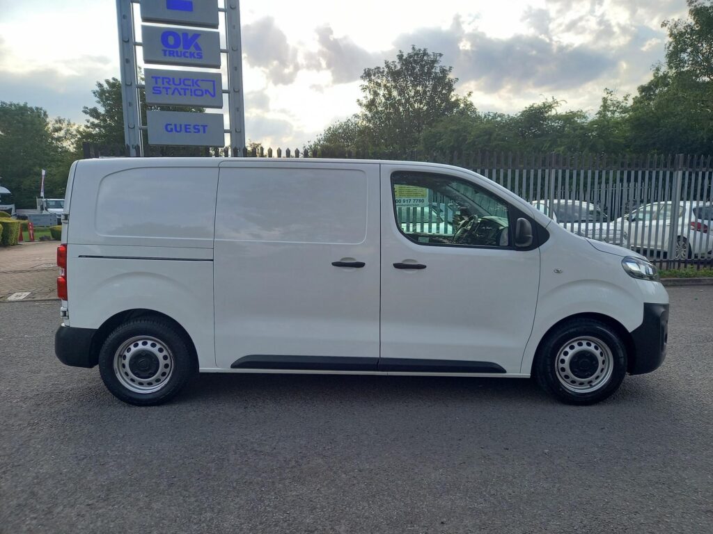 Fiat E-Scudo 75kWh Tecnico Auto SWB 6dr (7kW Charger)