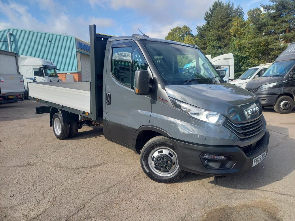 Iveco Daily 3.0D HPI 18V 35C 3450 Dropside 2dr Diesel Manual MWB Euro 6 (DRW) (180 ps)